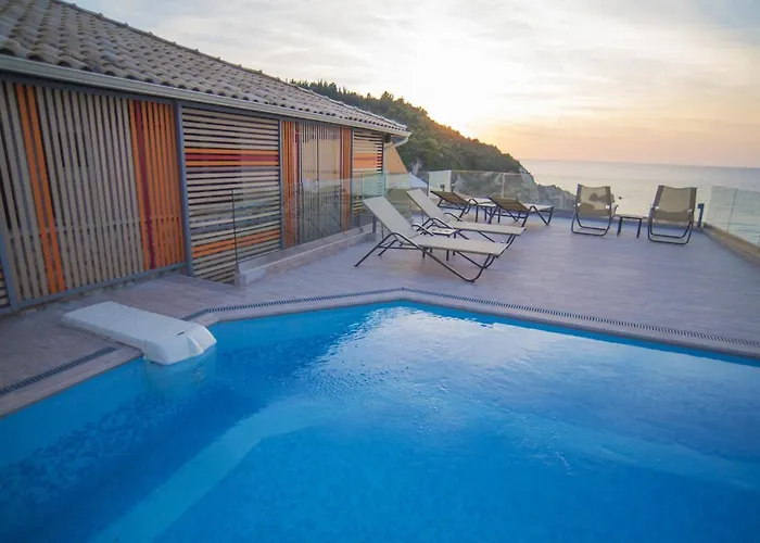 The Ionian View Hotel apartamentowy Áyios Nikítas