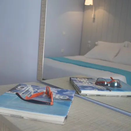 The Ionian View Aparthotel Áyios Nikítas